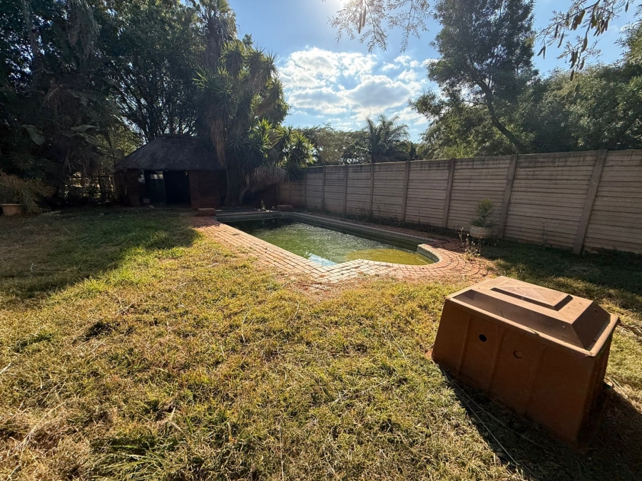 8 Bedroom Property for Sale in Fundus AH Gauteng