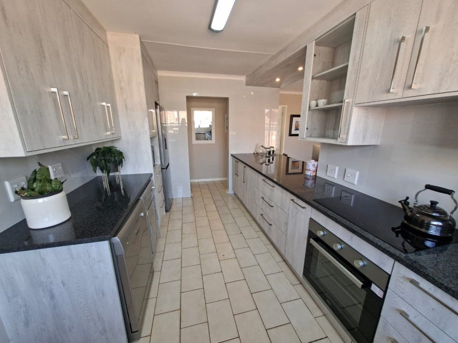 3 Bedroom Property for Sale in Rant En Dal Gauteng
