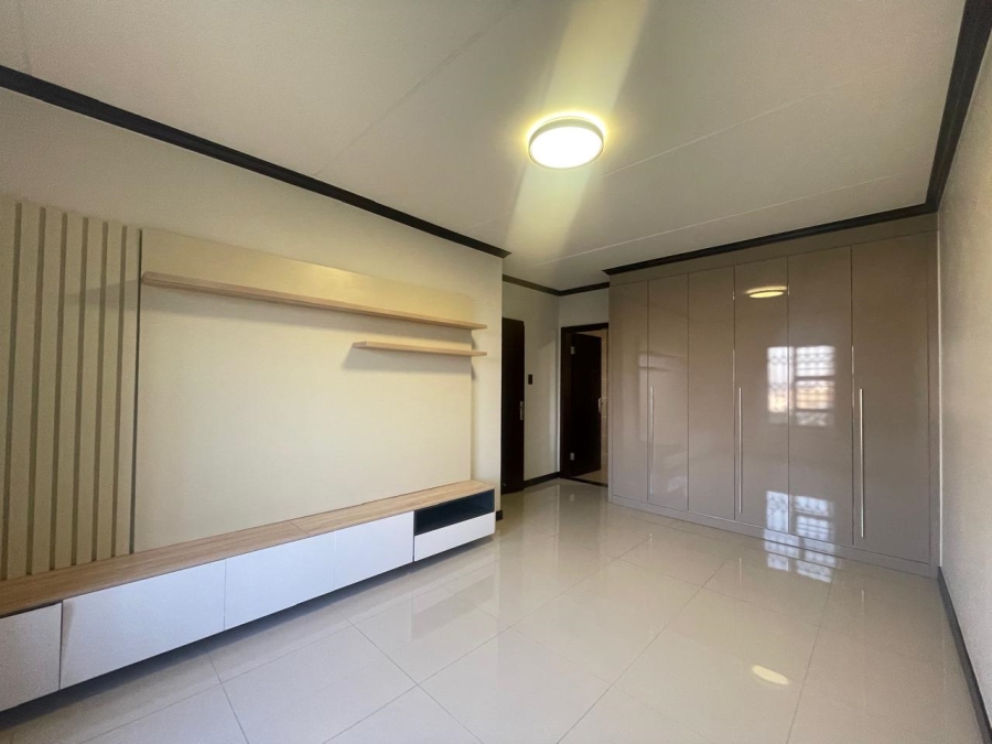 To Let 2 Bedroom Property for Rent in Blue Hills Gauteng