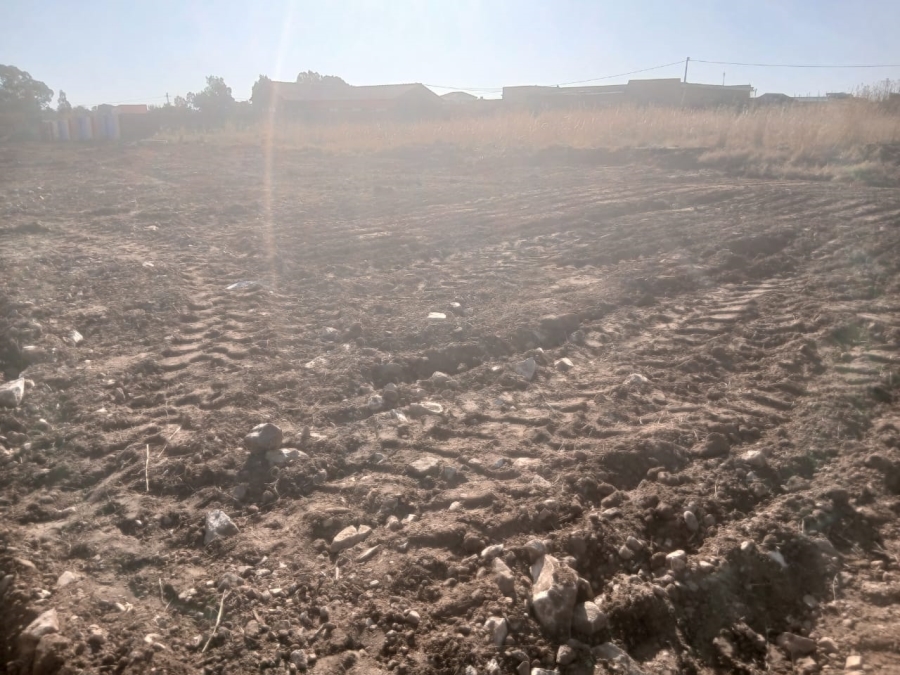 0 Bedroom Property for Sale in Mohlakeng Gauteng