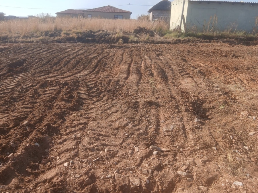 0 Bedroom Property for Sale in Mohlakeng Gauteng