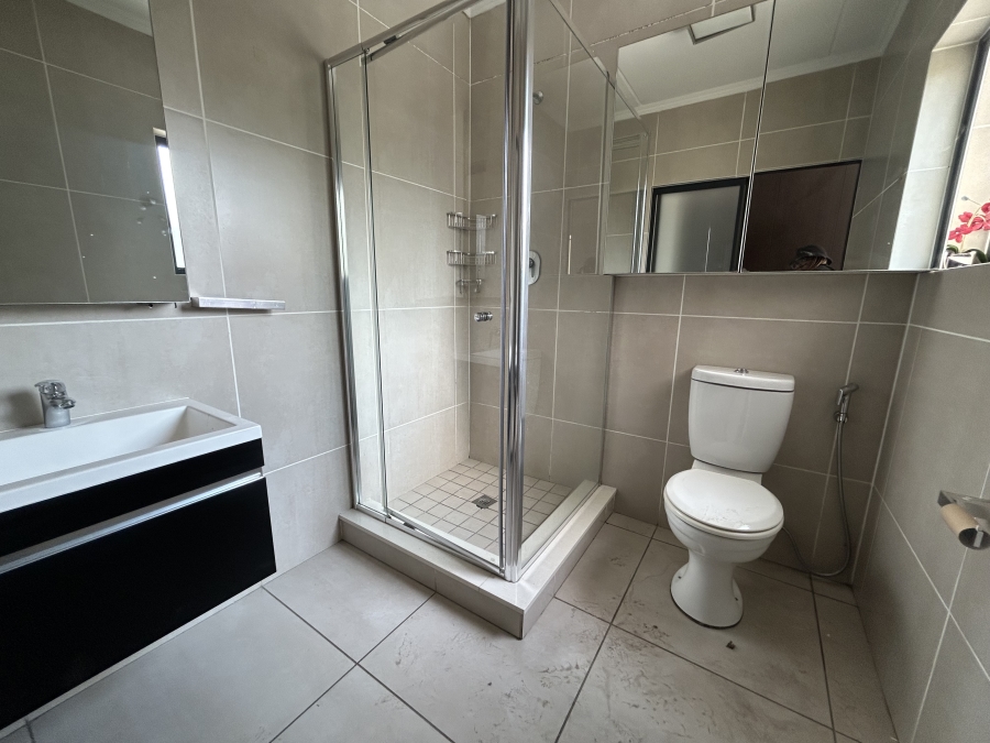 To Let 2 Bedroom Property for Rent in Kyalami Hills Gauteng