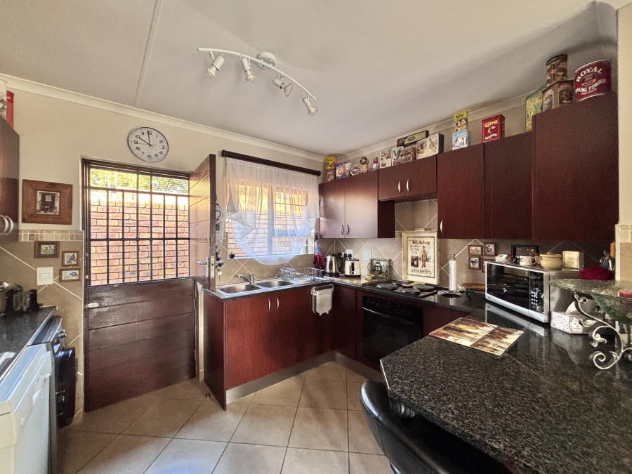 3 Bedroom Property for Sale in Olympus AH Gauteng