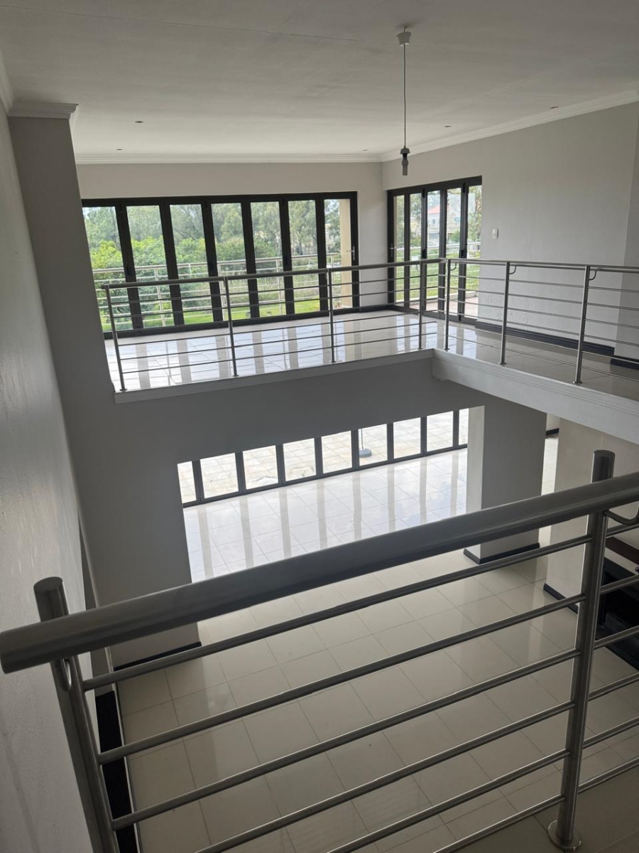 7 Bedroom Property for Sale in Knoppieslaagte Gauteng