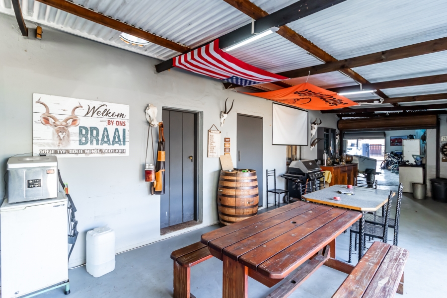 4 Bedroom Property for Sale in Waverley Gauteng