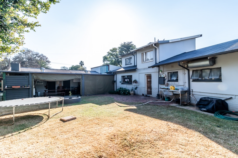 4 Bedroom Property for Sale in Waverley Gauteng