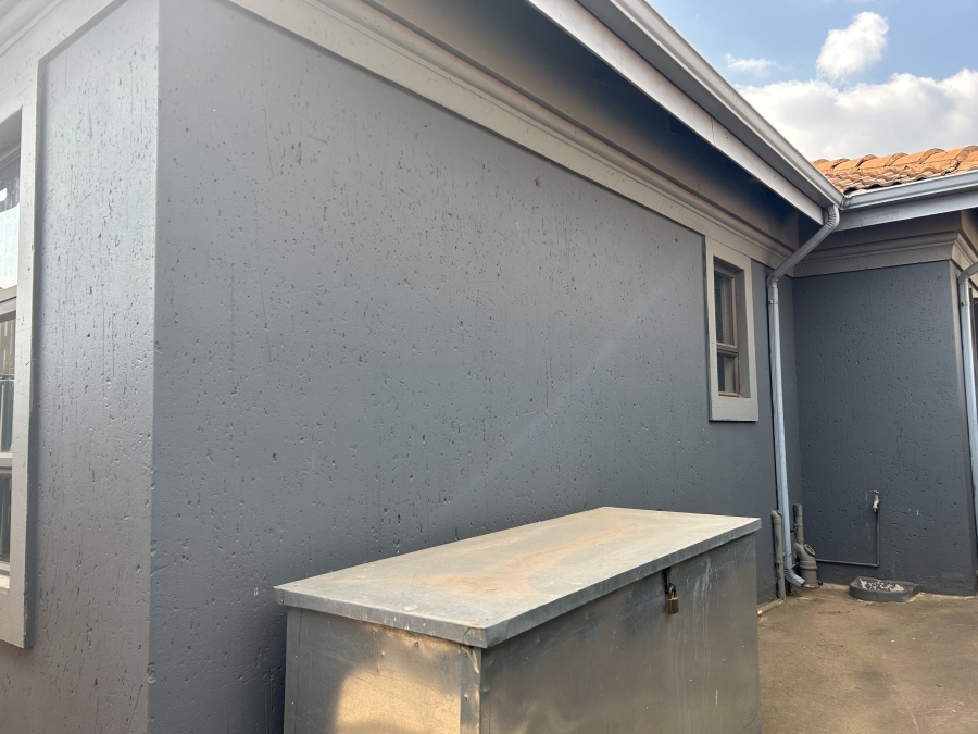 3 Bedroom Property for Sale in Vosloorus Ext 6 Gauteng