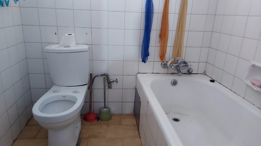 1 Bedroom Property for Sale in Pretoria West Gauteng