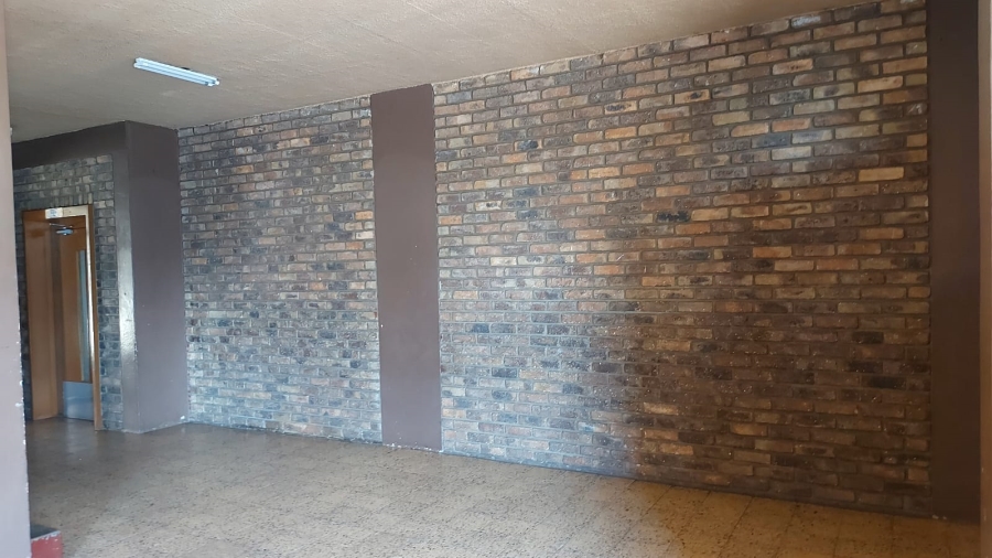 1 Bedroom Property for Sale in Pretoria West Gauteng