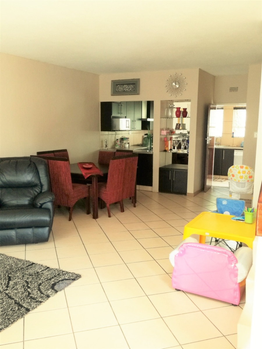 To Let 3 Bedroom Property for Rent in Sunninghill Gauteng