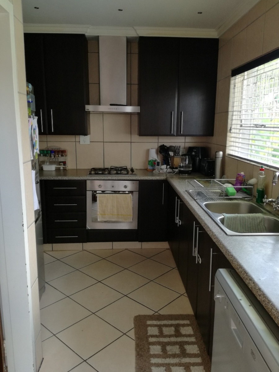 To Let 3 Bedroom Property for Rent in Sunninghill Gauteng
