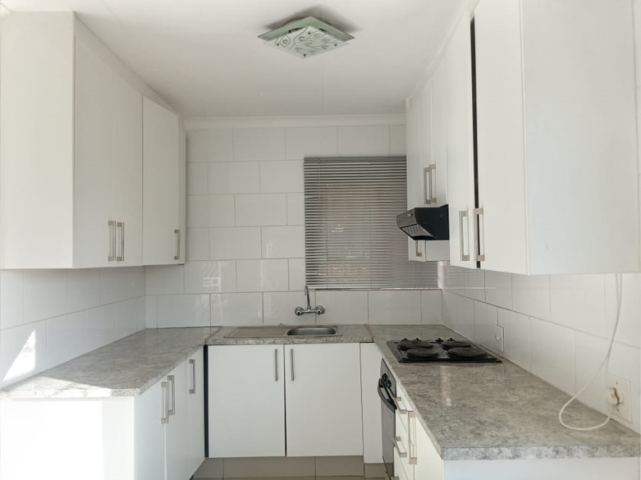 To Let 2 Bedroom Property for Rent in Norkem Park Gauteng