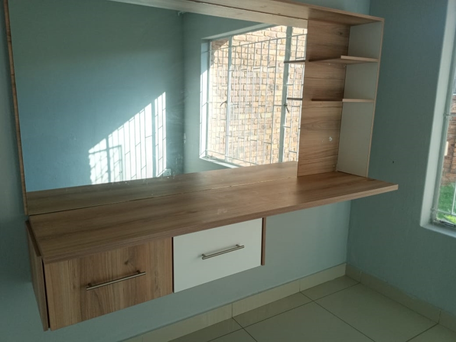 To Let 2 Bedroom Property for Rent in Norkem Park Gauteng