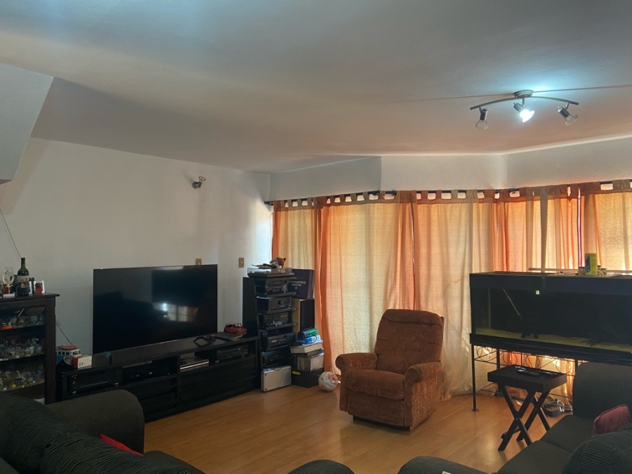 2 Bedroom Property for Sale in Weavind Park Gauteng