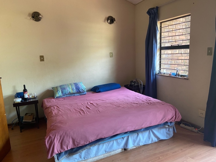2 Bedroom Property for Sale in Weavind Park Gauteng