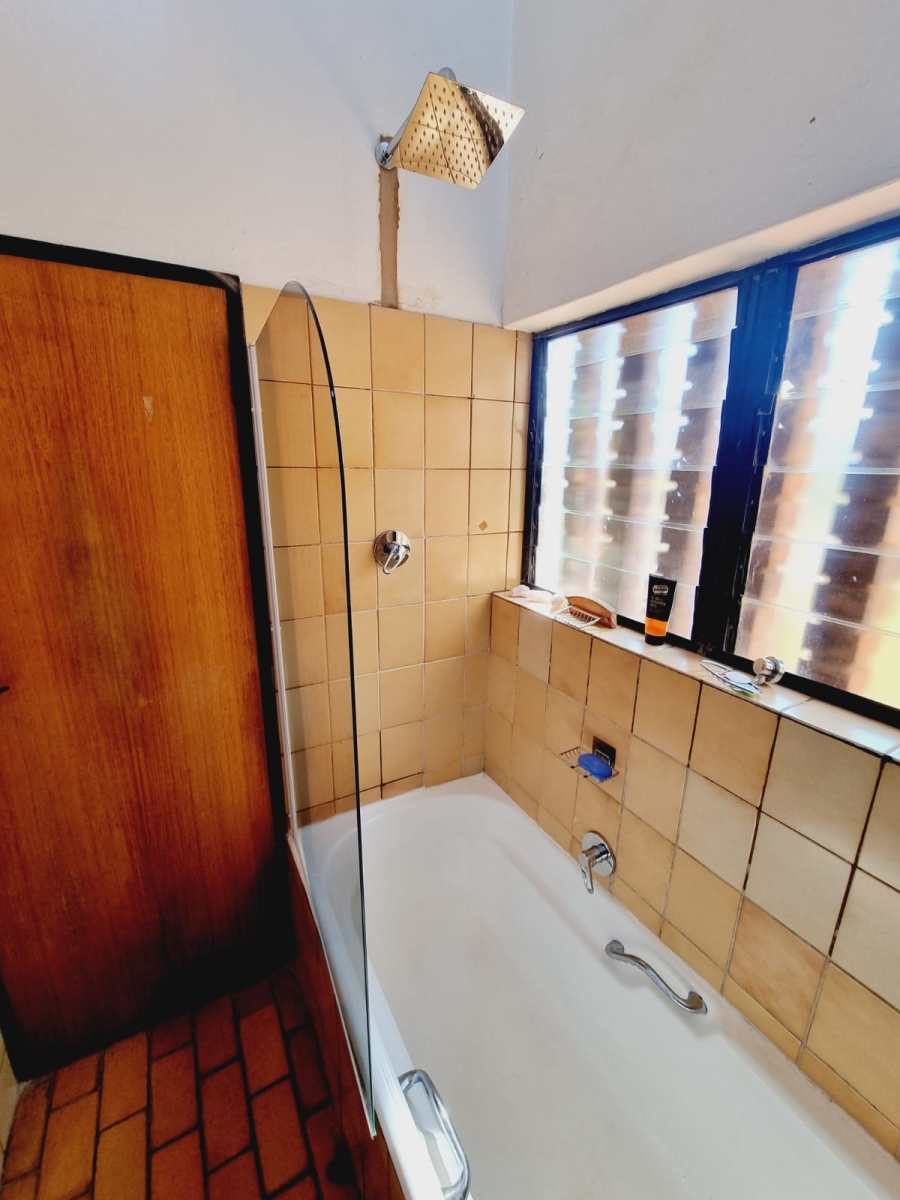 2 Bedroom Property for Sale in Weavind Park Gauteng