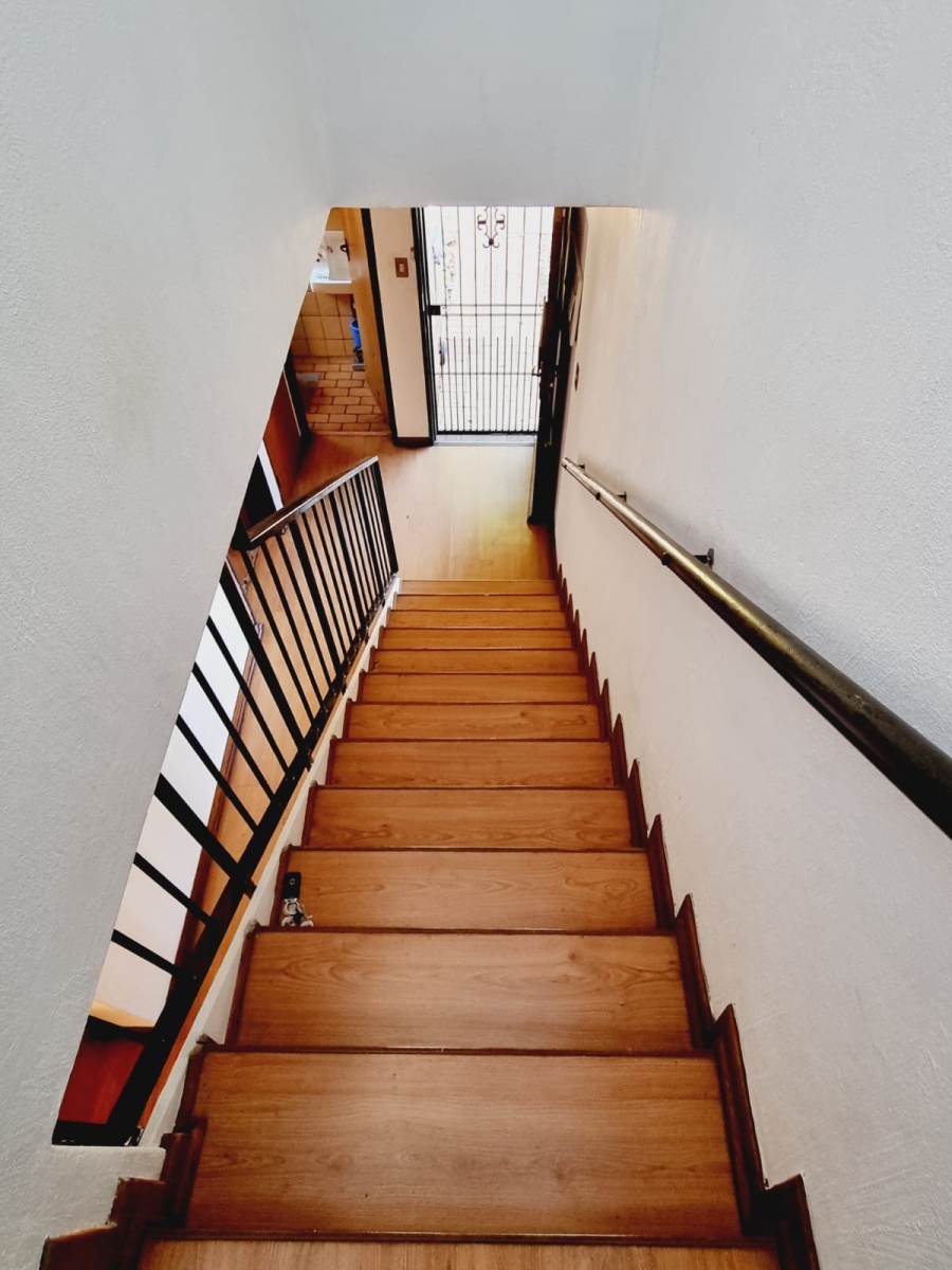 2 Bedroom Property for Sale in Weavind Park Gauteng
