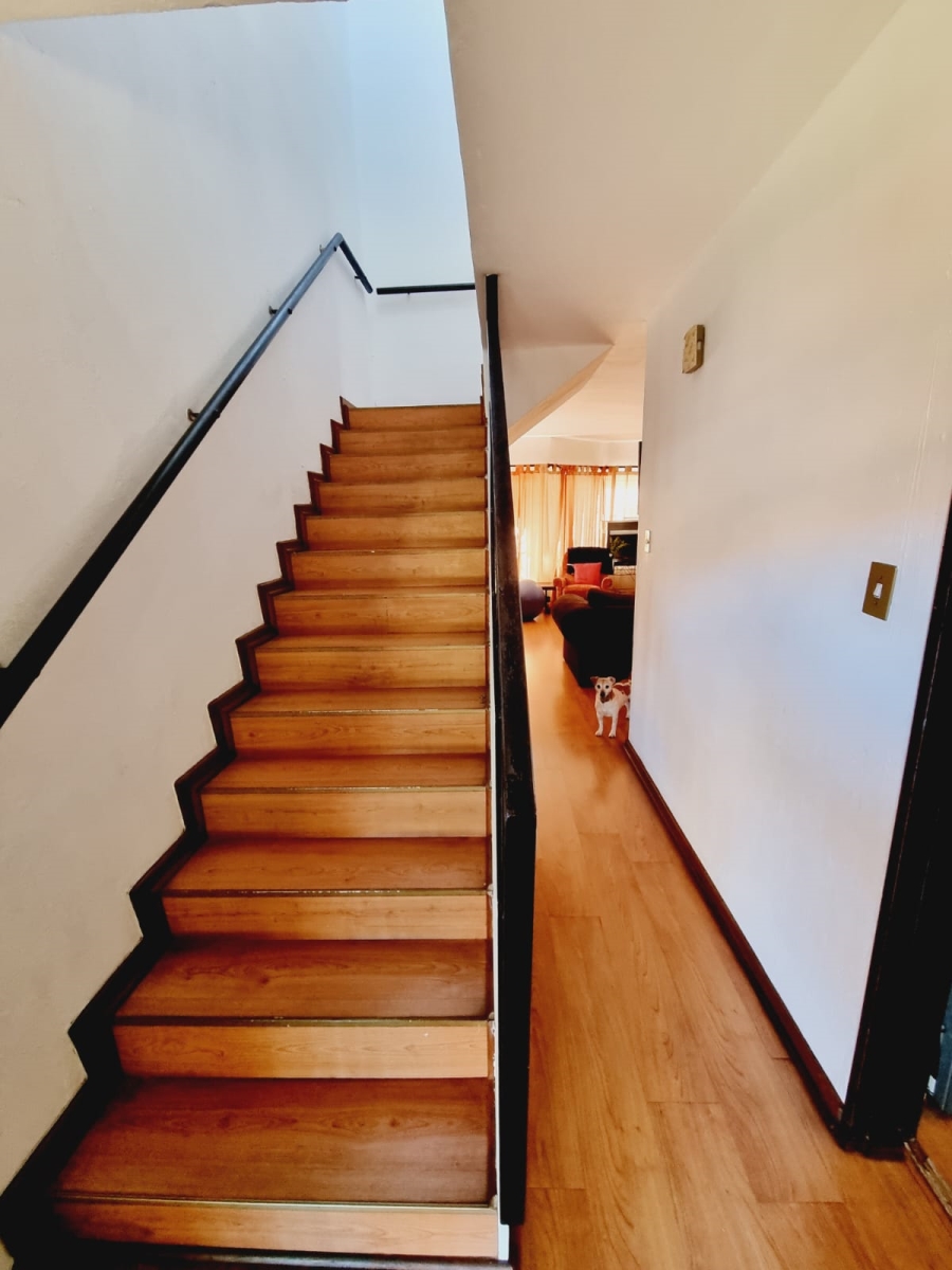 2 Bedroom Property for Sale in Weavind Park Gauteng