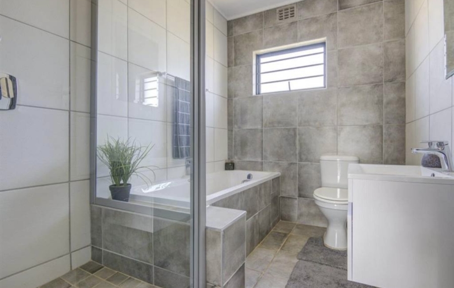 To Let 3 Bedroom Property for Rent in Pretoria West Gauteng