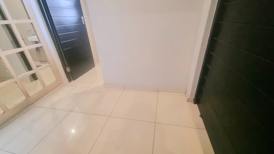 4 Bedroom Property for Sale in Thatchfield Hills Gauteng