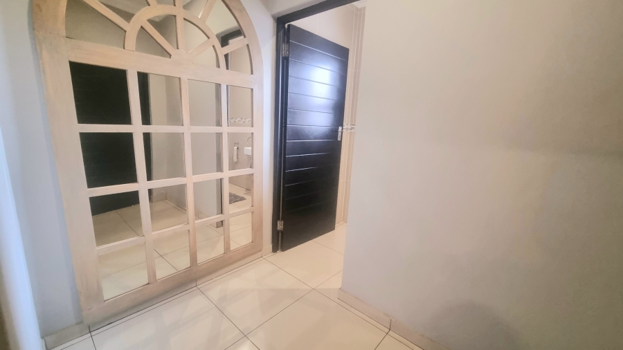 4 Bedroom Property for Sale in Thatchfield Hills Gauteng