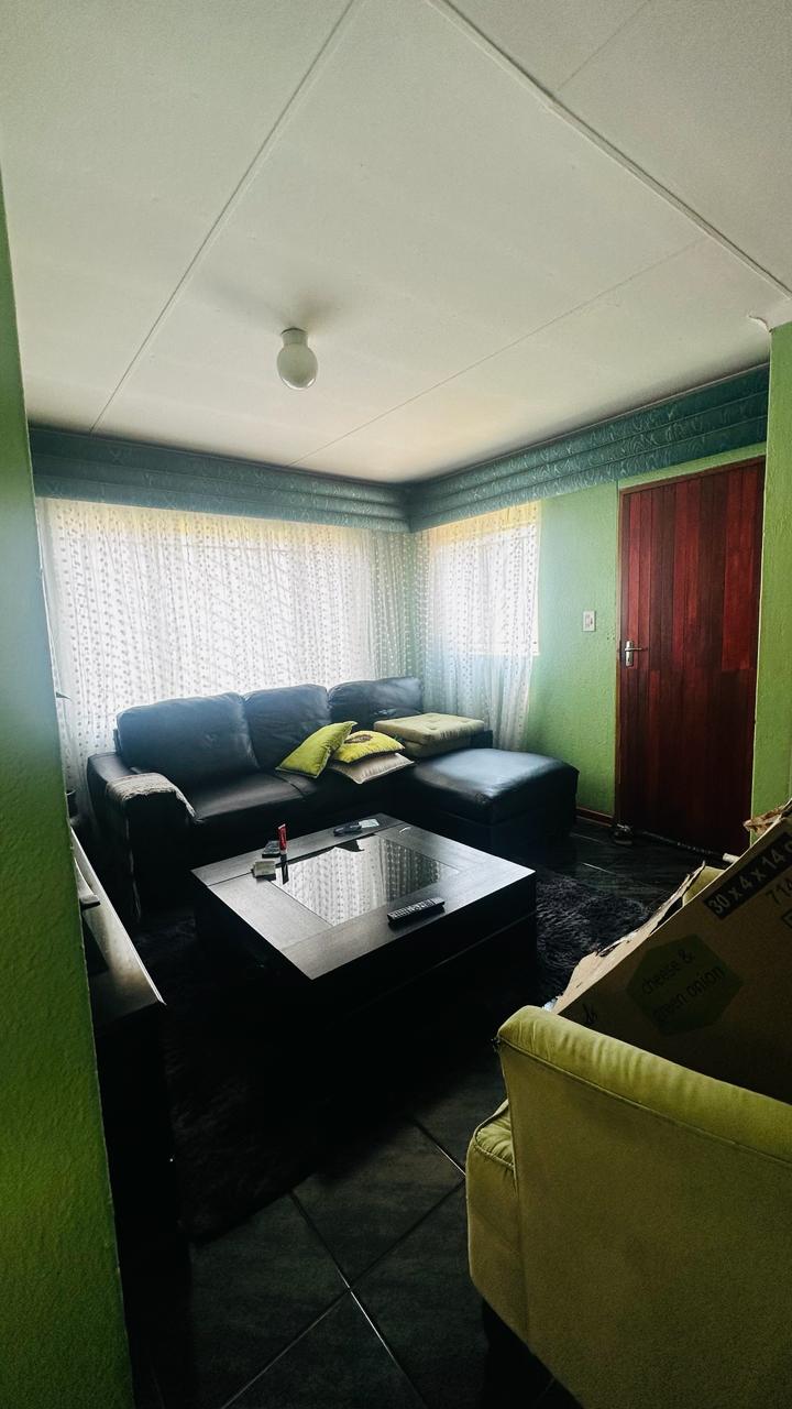 2 Bedroom Property for Sale in Dobsonville Gauteng