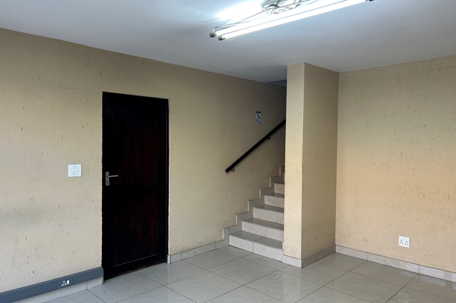 To Let commercial Property for Rent in Pomona Gauteng