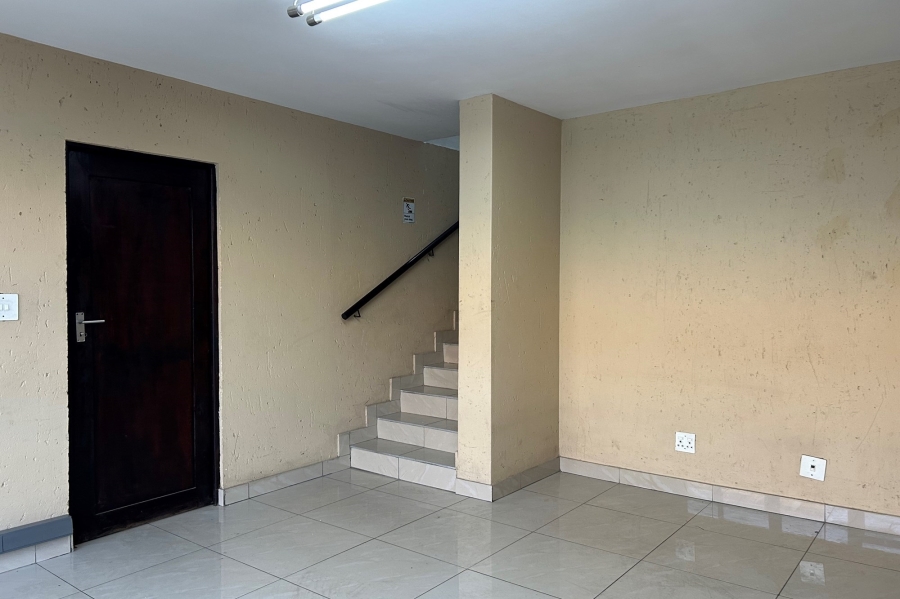 To Let commercial Property for Rent in Pomona Gauteng