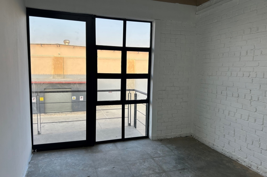 To Let commercial Property for Rent in Pomona Gauteng
