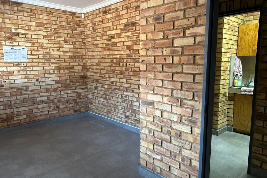 To Let commercial Property for Rent in Brentwood Park Gauteng