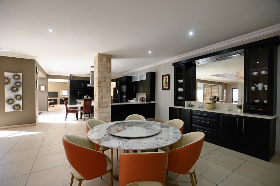 5 Bedroom Property for Sale in Sable Hills Gauteng