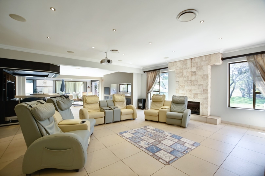 5 Bedroom Property for Sale in Sable Hills Gauteng