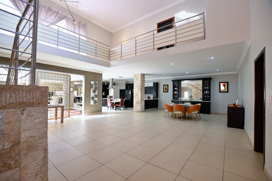 5 Bedroom Property for Sale in Sable Hills Gauteng