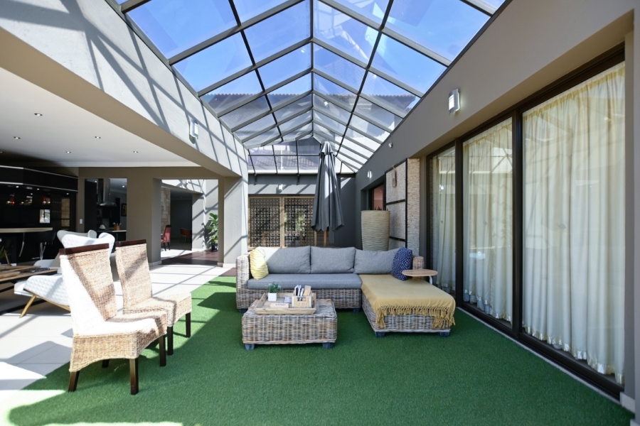 5 Bedroom Property for Sale in Sable Hills Gauteng