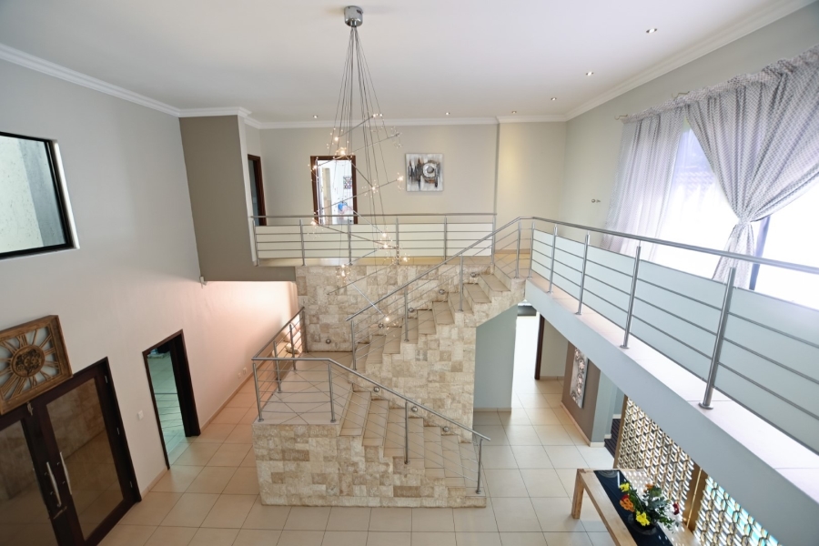 5 Bedroom Property for Sale in Sable Hills Gauteng