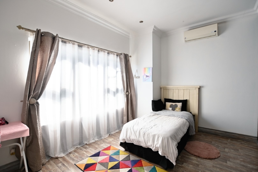 5 Bedroom Property for Sale in Sable Hills Gauteng