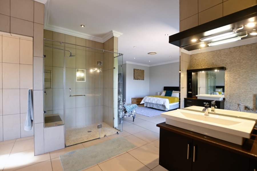 5 Bedroom Property for Sale in Sable Hills Gauteng