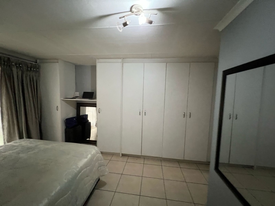 To Let 3 Bedroom Property for Rent in Liefde en Vrede Gauteng