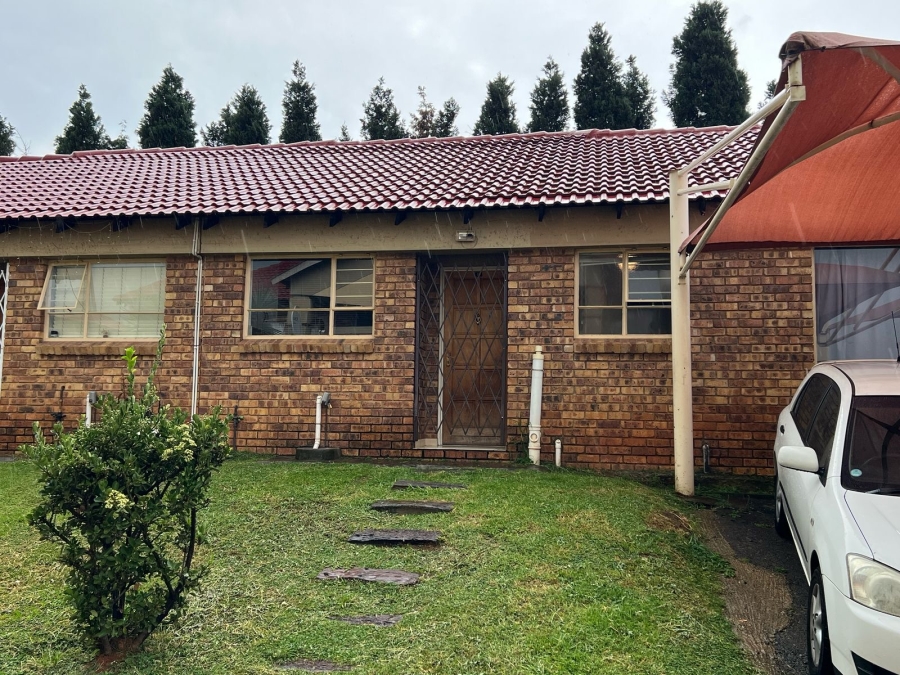 To Let 3 Bedroom Property for Rent in Liefde en Vrede Gauteng