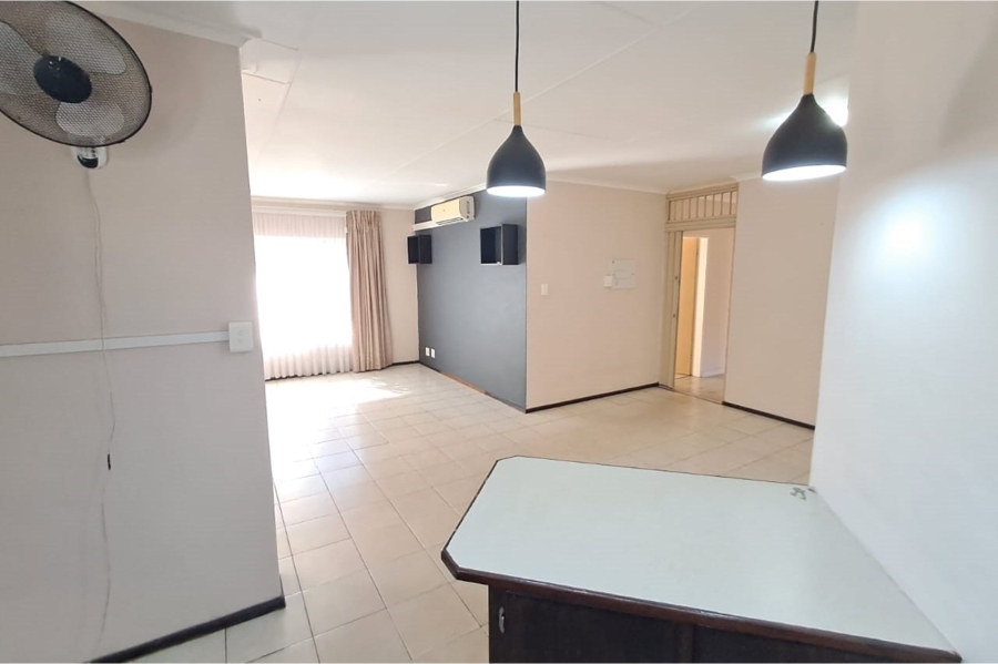 3 Bedroom Property for Sale in Rooihuiskraal Gauteng