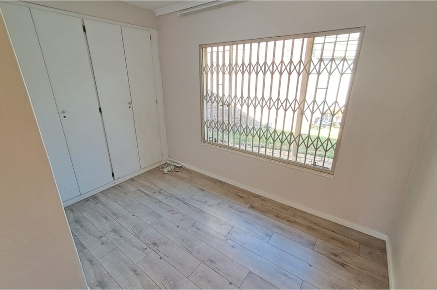 3 Bedroom Property for Sale in Rooihuiskraal Gauteng