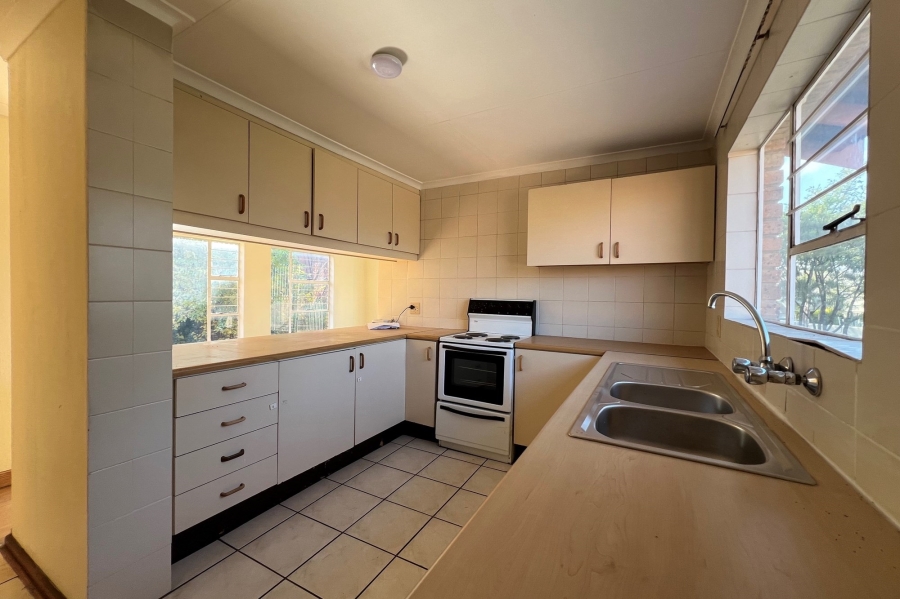 1 Bedroom Property for Sale in Halfway House Gauteng