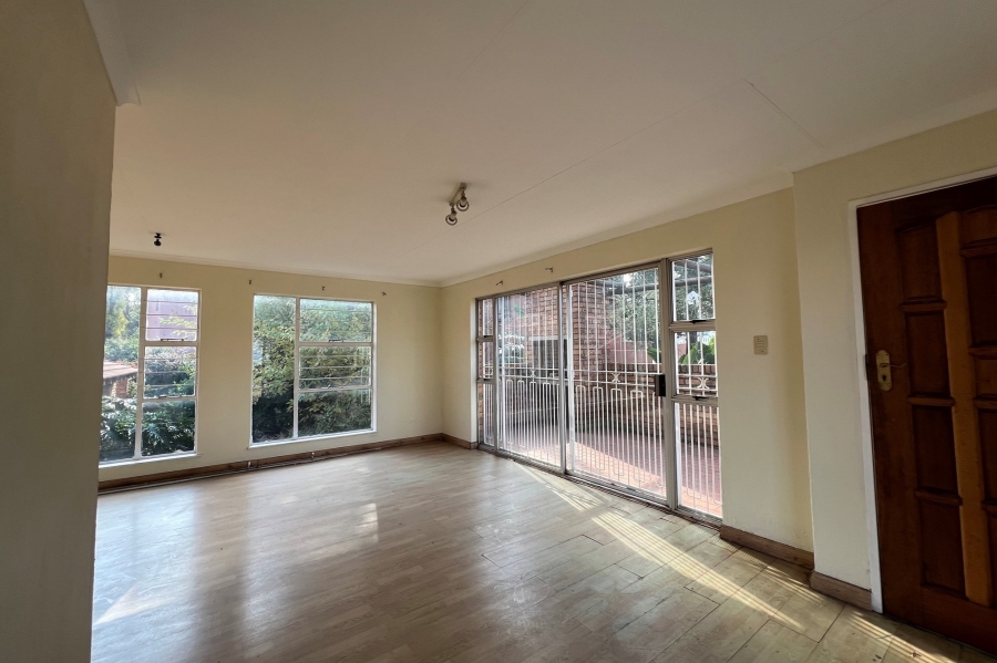 1 Bedroom Property for Sale in Halfway House Gauteng