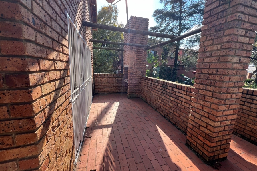 1 Bedroom Property for Sale in Halfway House Gauteng