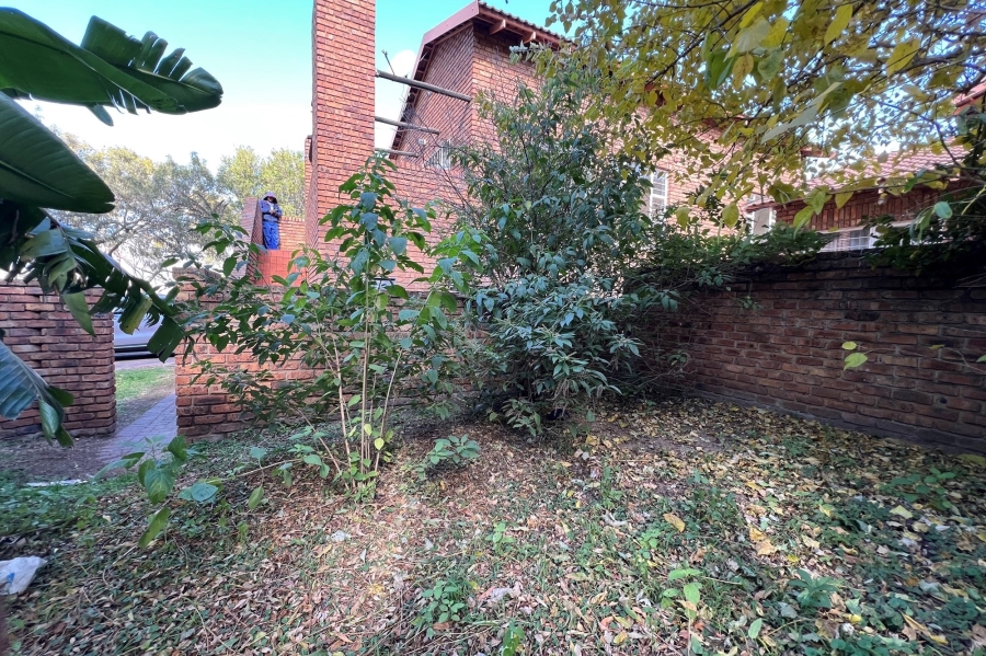 1 Bedroom Property for Sale in Halfway House Gauteng