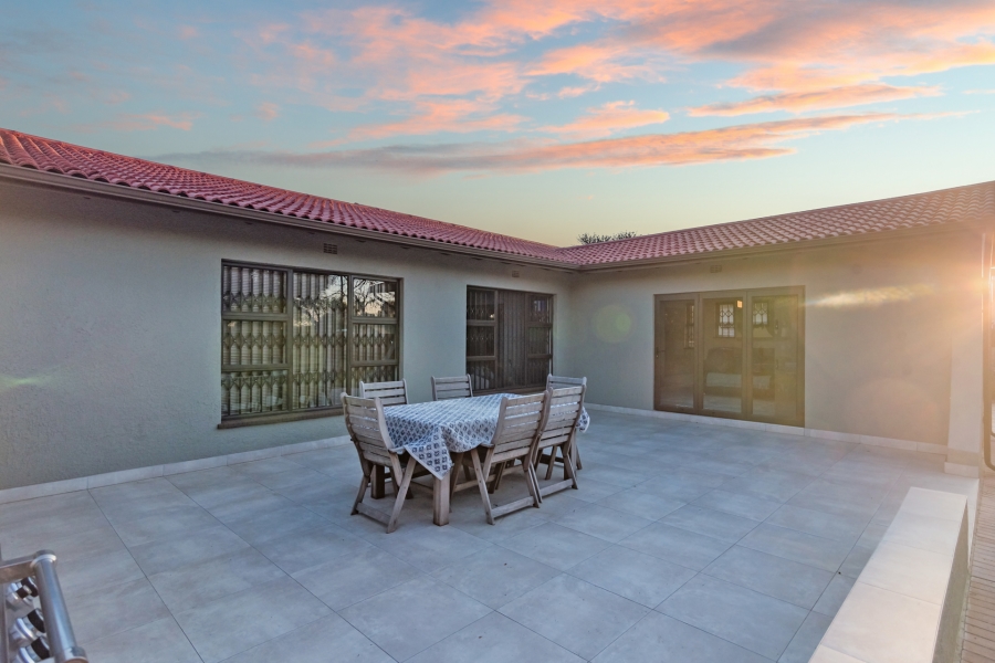3 Bedroom Property for Sale in Roodekrans Gauteng