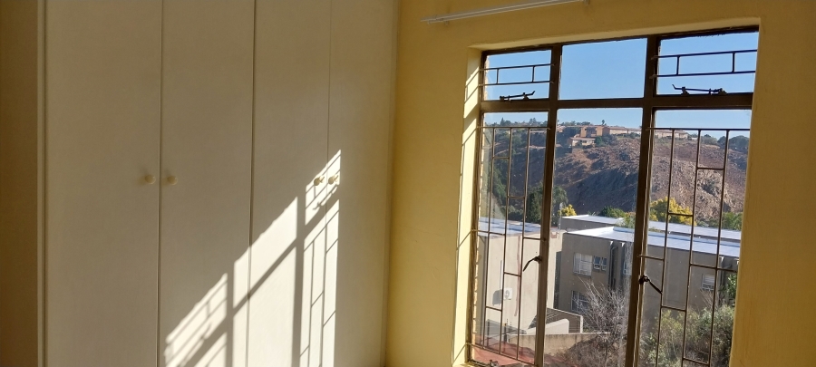 2 Bedroom Property for Sale in Breaunanda Gauteng