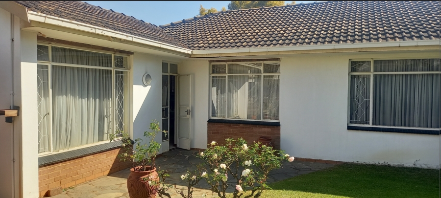 3 Bedroom Property for Sale in Waterkloof Ridge Gauteng