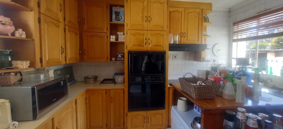 3 Bedroom Property for Sale in Waterkloof Ridge Gauteng