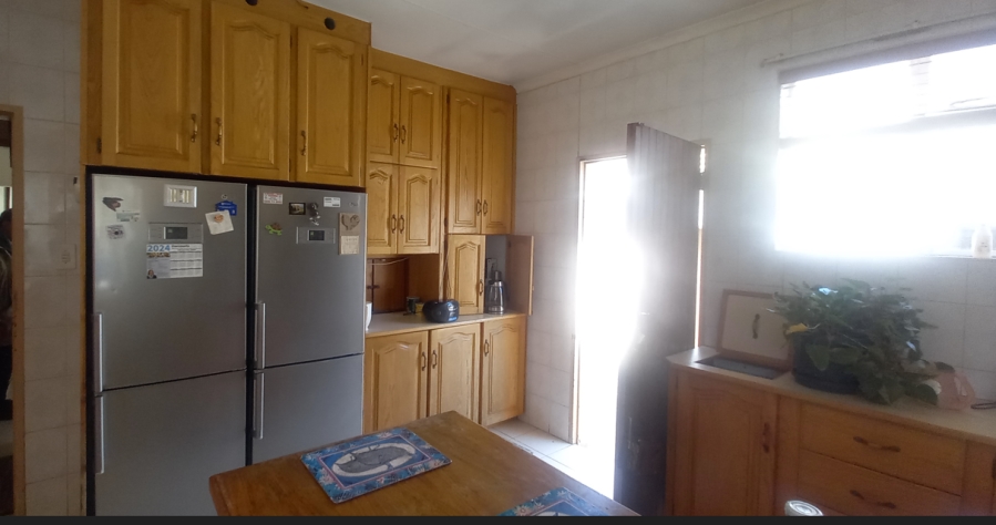 3 Bedroom Property for Sale in Waterkloof Ridge Gauteng